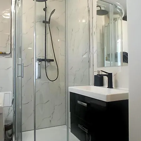 Wolnosci * Jelení Hora